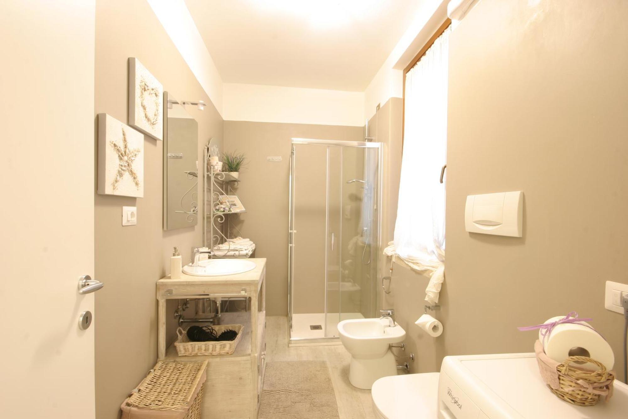 Apartament Violetta Maison, Elegante E Romantica A Salo' Zewnętrze zdjęcie